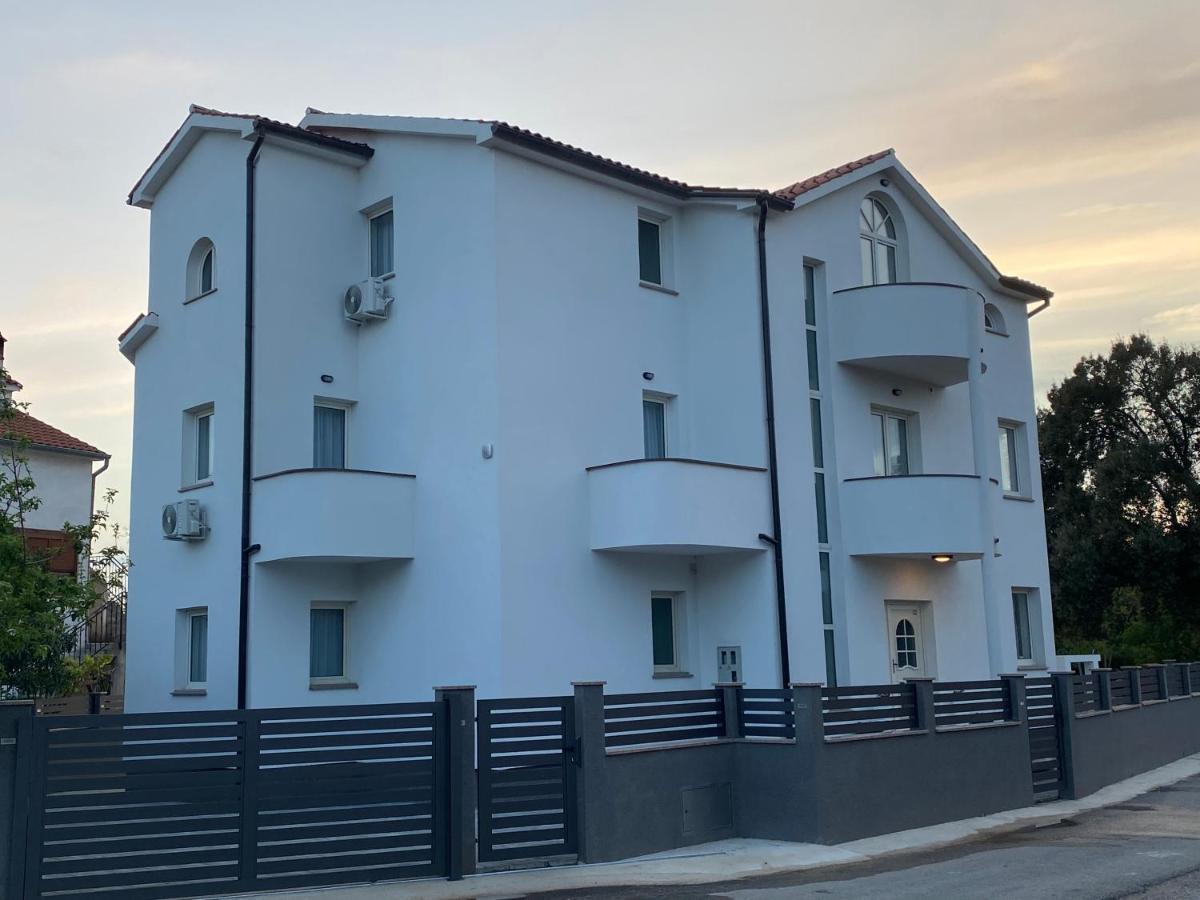 Villa Mara Пула Екстер'єр фото